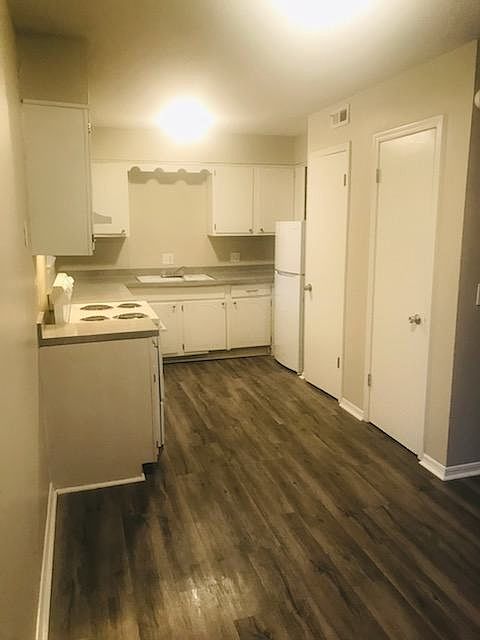 1st image of 2321 N Meridian Ave #40