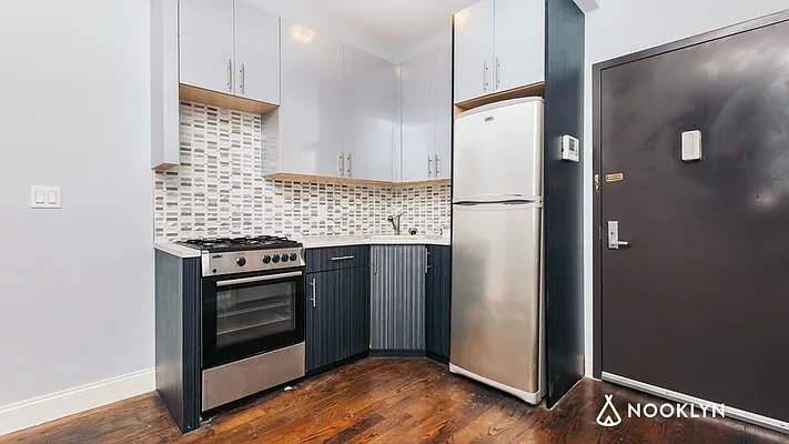 Rented by Nooklyn NYC LLC | media 40