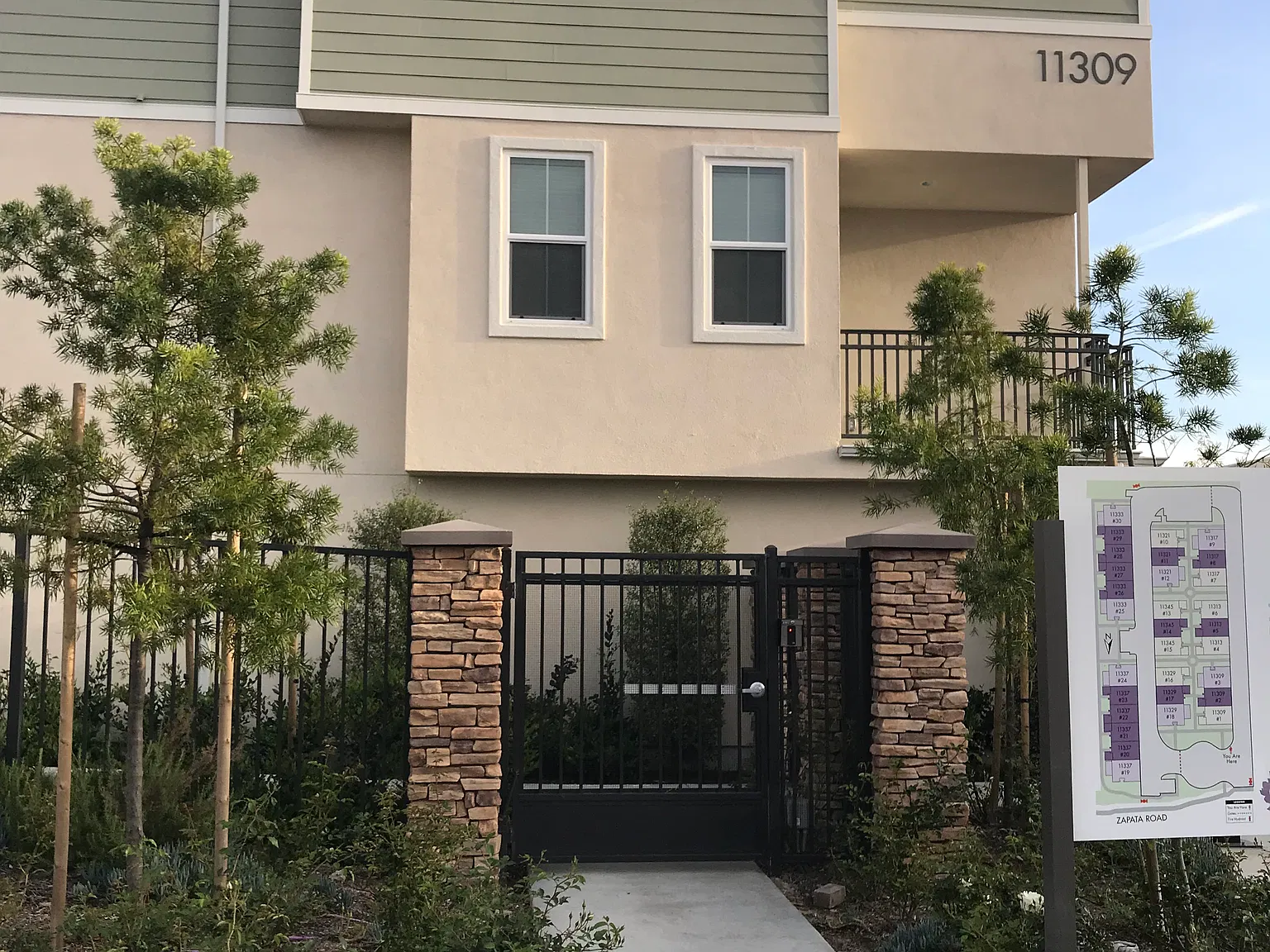 11313 Zapata Ave — Photo 1