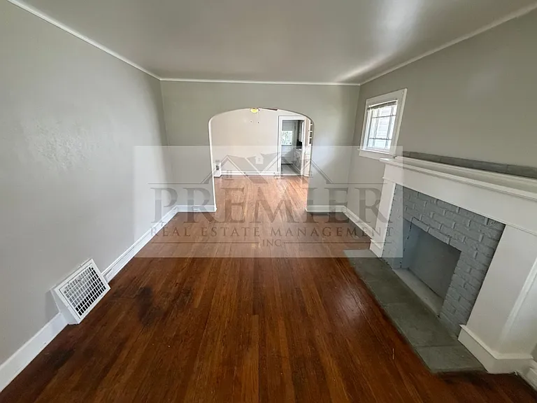 5607 Virginia Ave — Photo 3