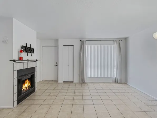 11640 N 51st Ave APT 143, Glendale, AZ 85304