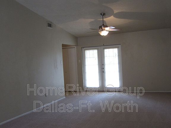 2nd image of 111 N Forest Crest Dr