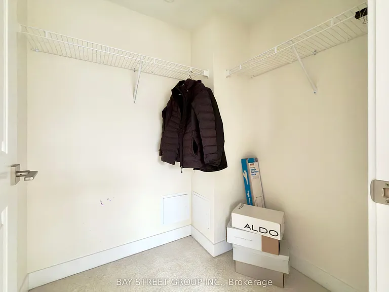 26 William Duncan Rd — Photo 19