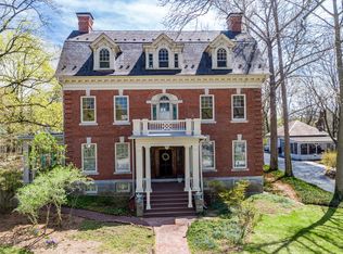 444 E Main St, Annville, PA 17003