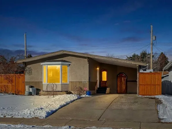 9519 E 3rd St SE, Calgary, AB T2J 0W7