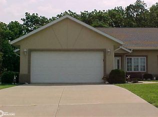 3247 Brookshire Dr, Keokuk, IA