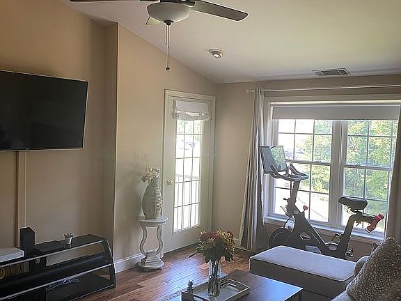 4th image of 14 Crestview Cir Unit 162