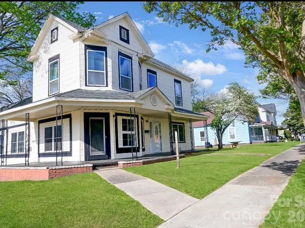 418 S Yadkin Ave, Spencer, NC 28159
