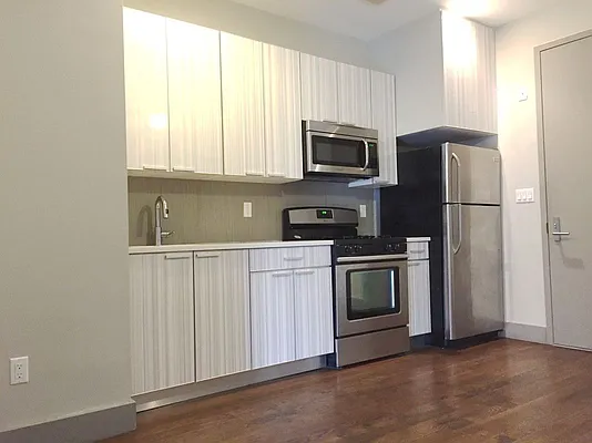 Rented by Sher Management | media 27