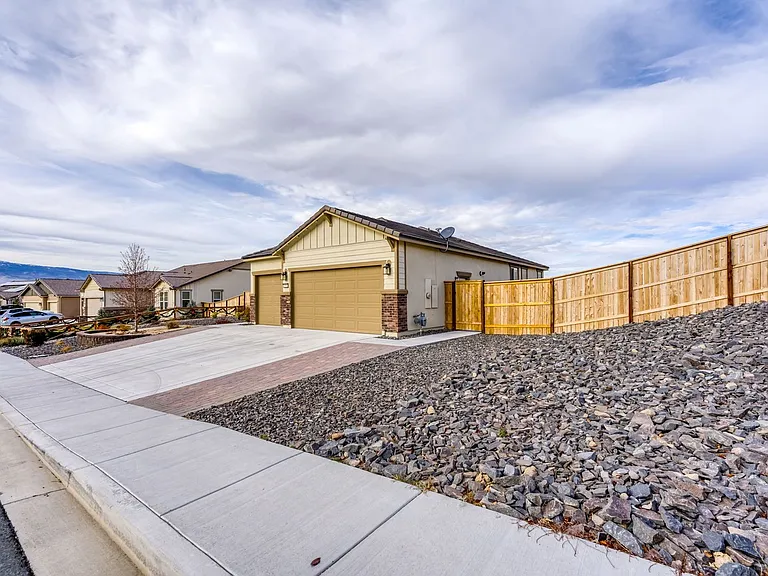 10513 Claim Jumper Way — Photo 6