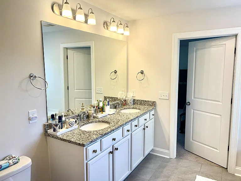 500 Rome Ct — Photo 35