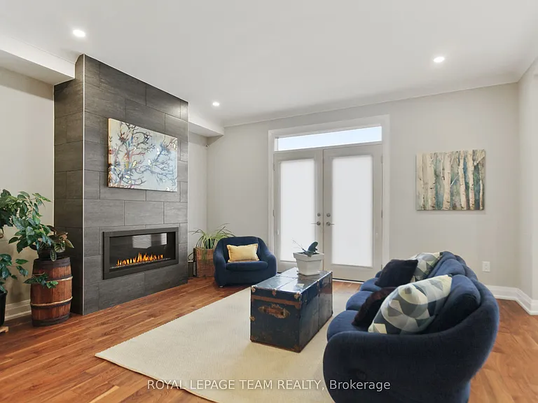 119 Discovery Cres — Photo 8