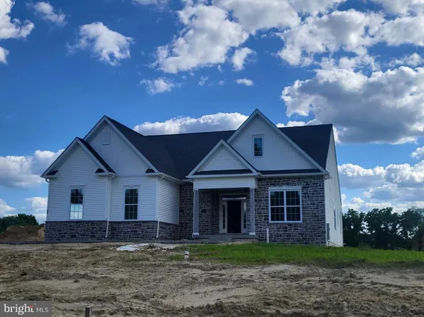 13 Katie Dr, Pedricktown, NJ 08067