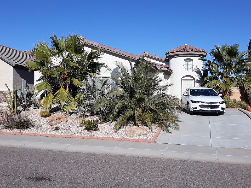 1st image of 3189 N 302nd Ln