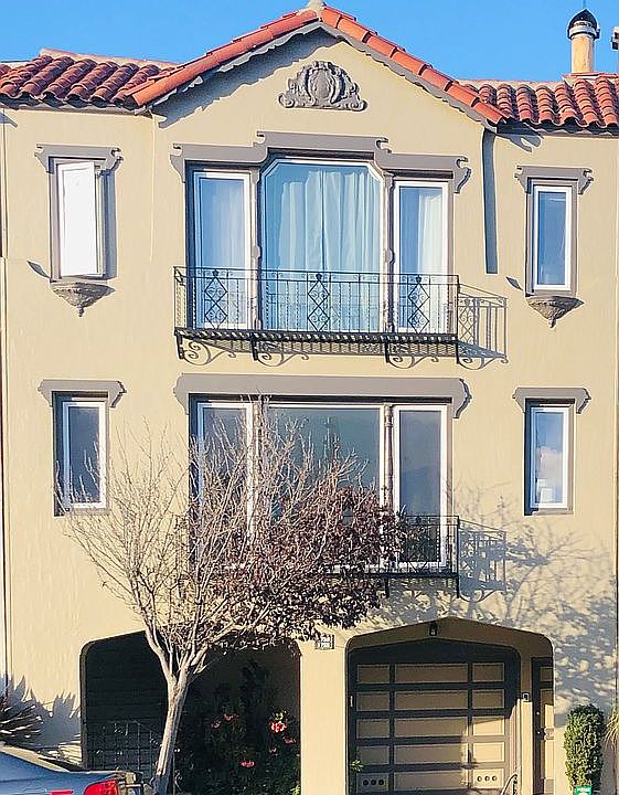 1st image of 1758 Bay St #A