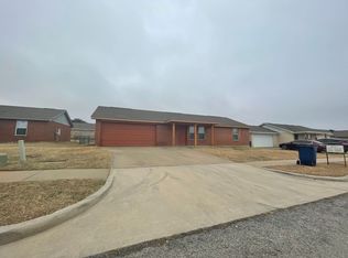 319 Kathy Ln, Granbury, TX 76048