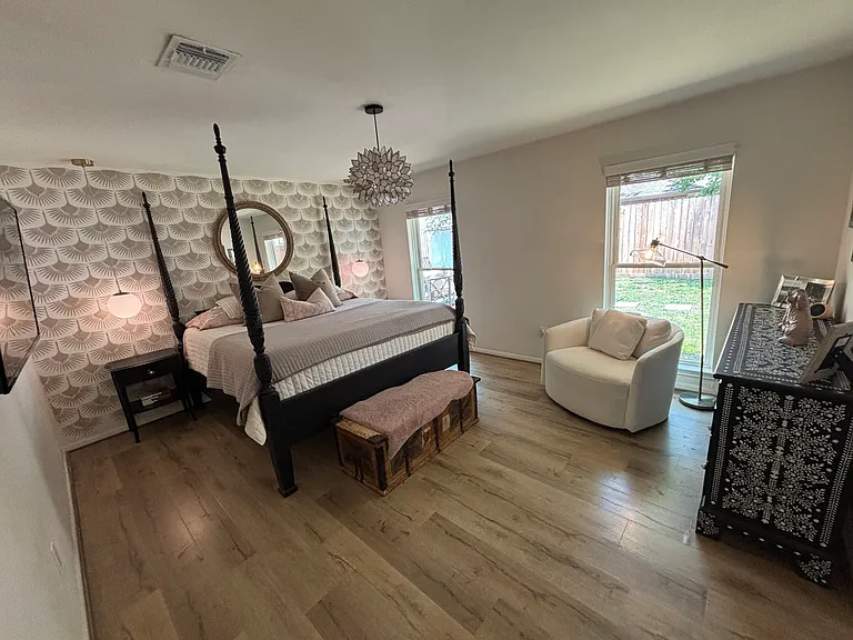 13814 Piping Rock Ln — Photo 4