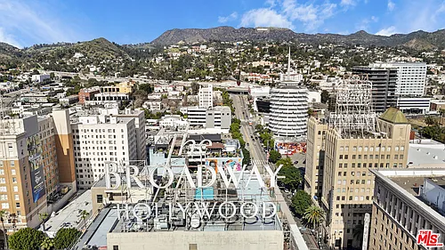 1645 Vine St #1007 Photo 1