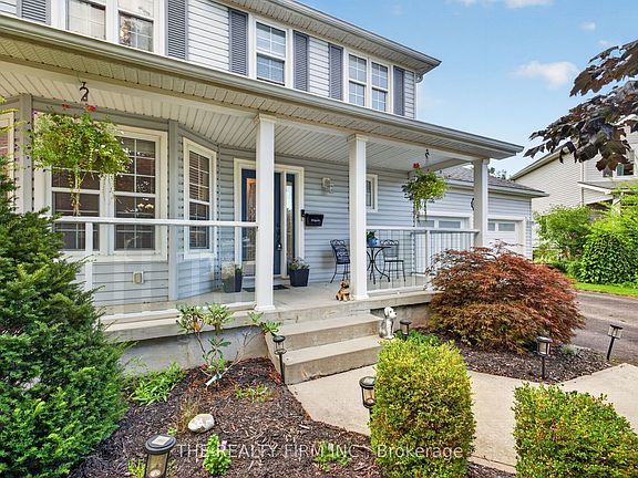 2nd image of 6 Oakdale Pl