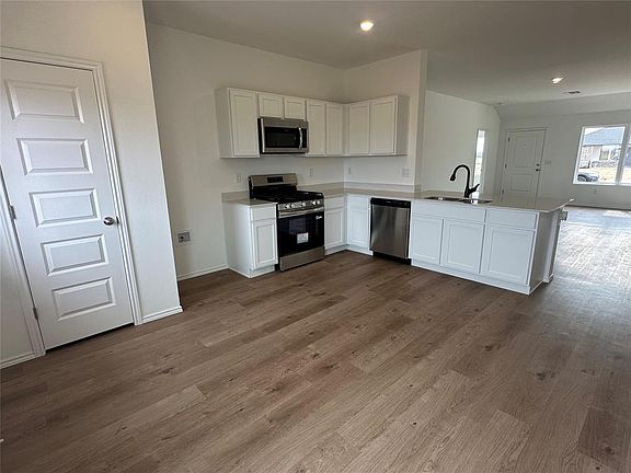 6th image of this home