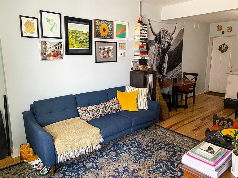 1247 N Dover St — Photo 23