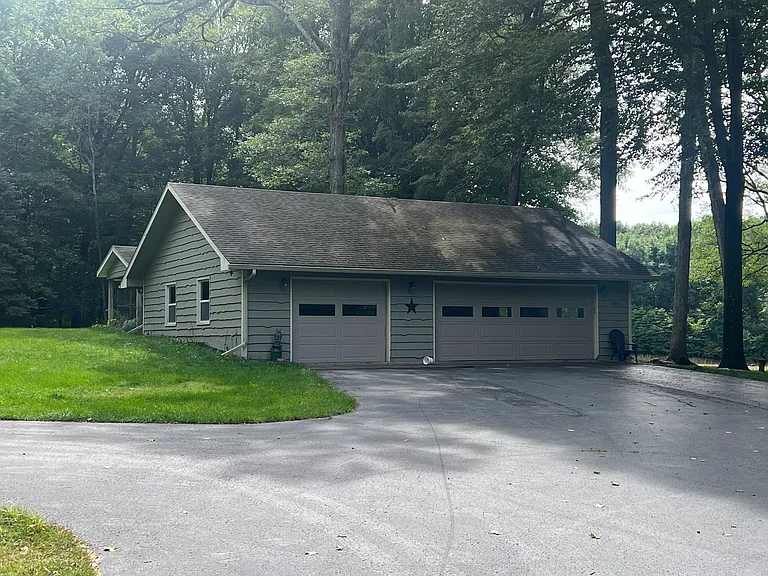 8913 Ab Ave — Photo 3