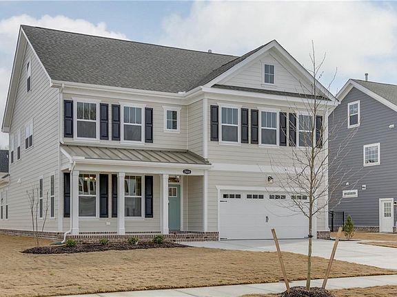 2nd image of 105 Bear Ridge Run