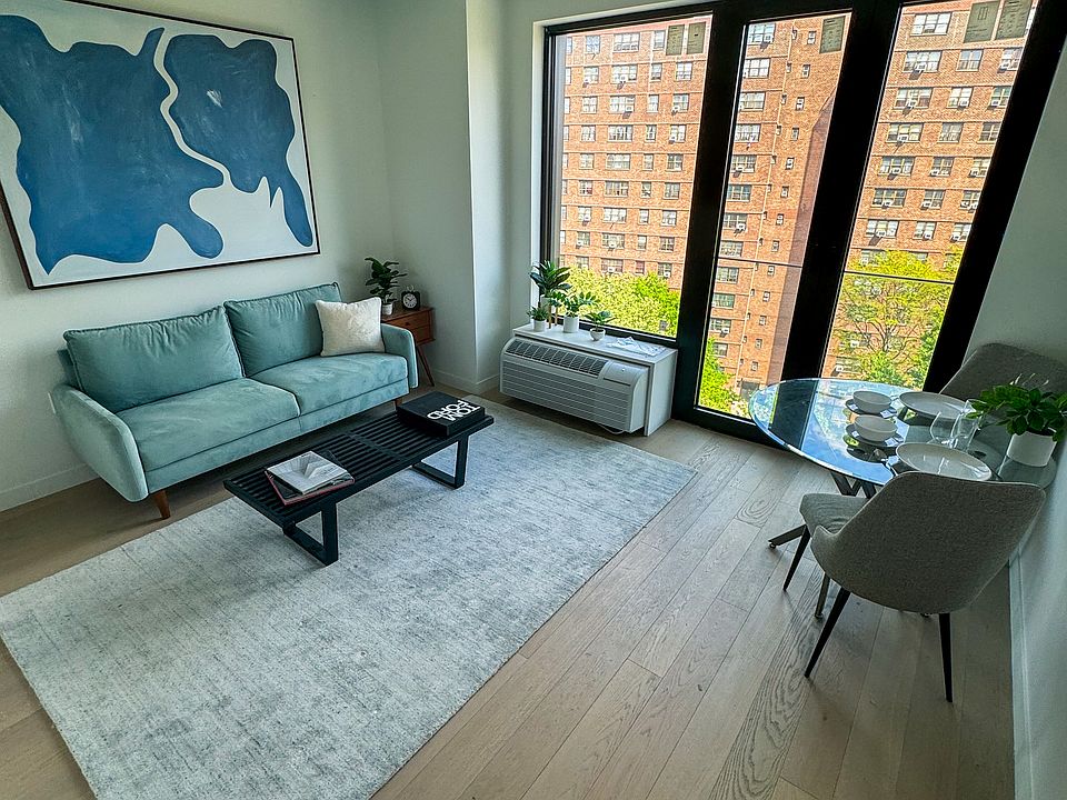 1st image of 181 E 101st St Penthouse 5