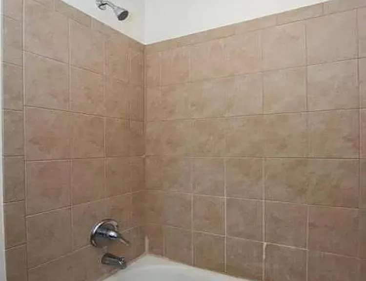 908 Fairmount Ave — Photo 12