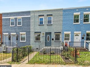 1260 16th St NE, Washington, DC 20002