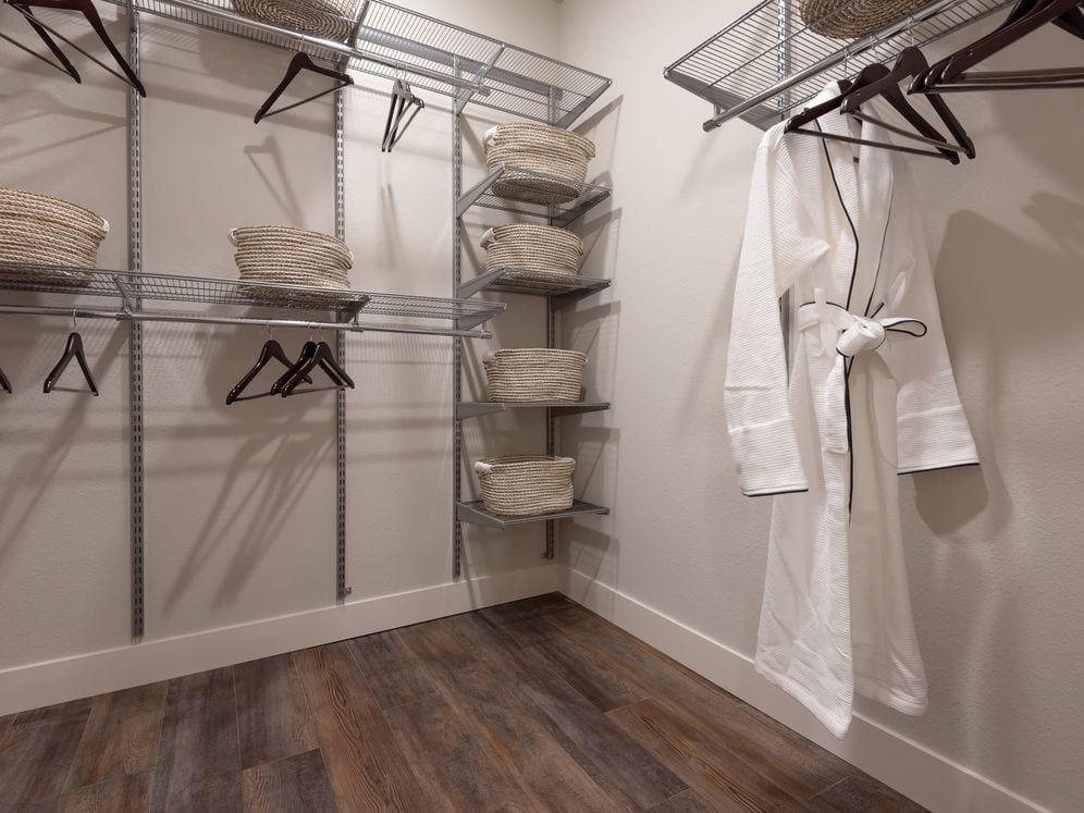 Walk-in closet