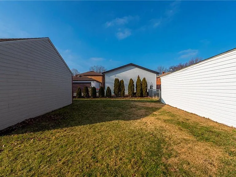 2284 Lakeview Ave #UP — Photo 19