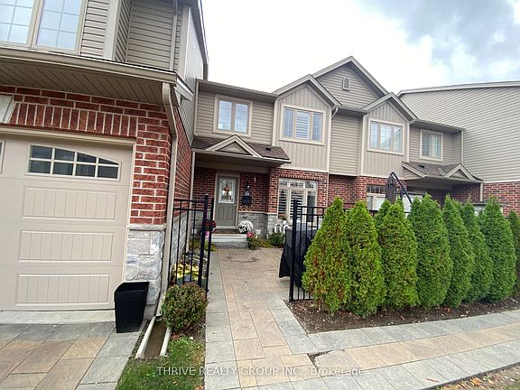 2nd image of 3399 Castle Rock Pl #20