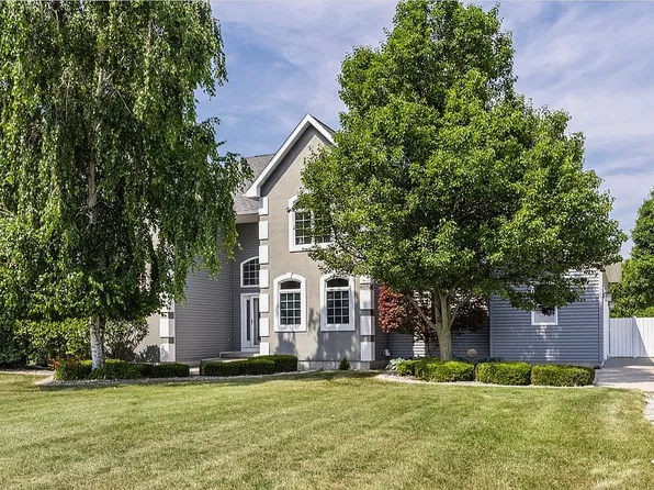 3558 Mackinaw Rd, Bay City, MI 48706