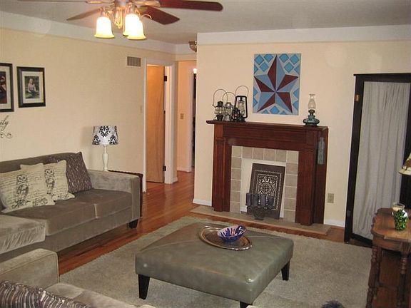 2nd image of 3501 Gailynn Dr