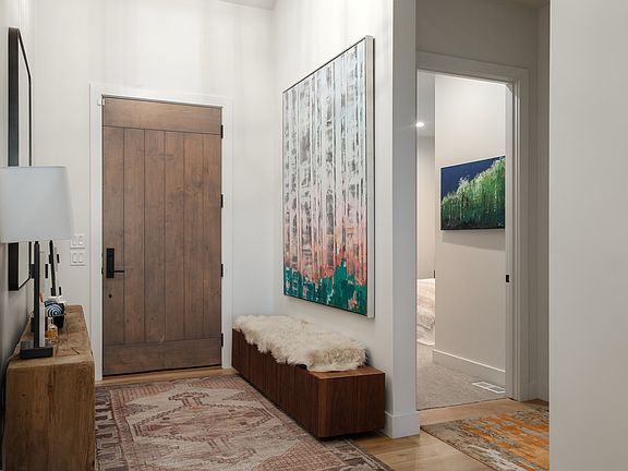4th image of 9279 Aspen Ridge Rd #8