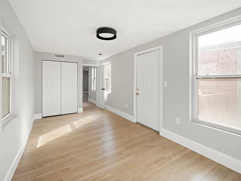 64 Trenton St #3 — Photo 17