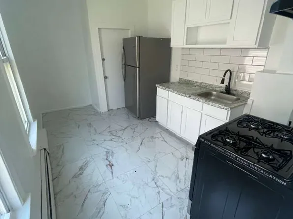 152 Chadwick Ave, Newark, NJ