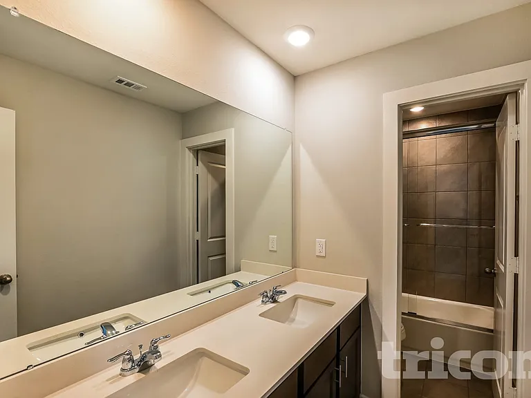 22629 Terazzo Dr — Photo 13