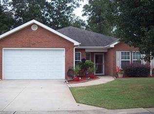 223 Pebble Beach Dr, Perry, GA 31069