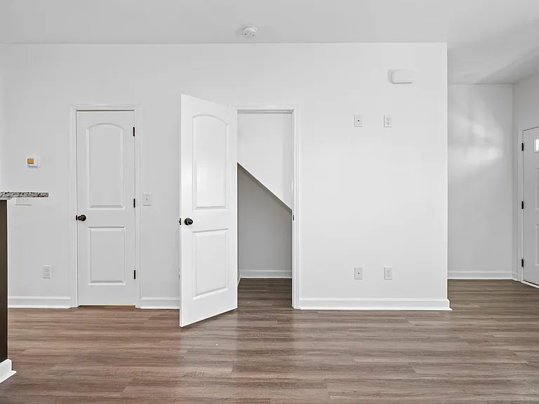 4 Catalina Cir #4 — Photo 9
