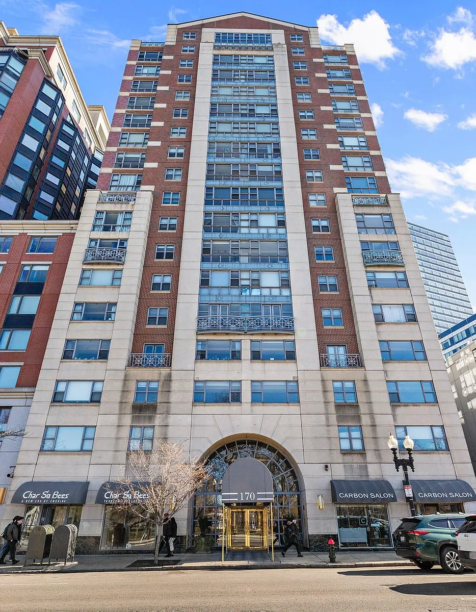 Building Photo - 170 Tremont St #401
