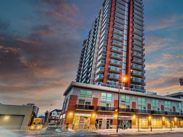 215 Queen St E #217, Brampton, ON L6W 0A9