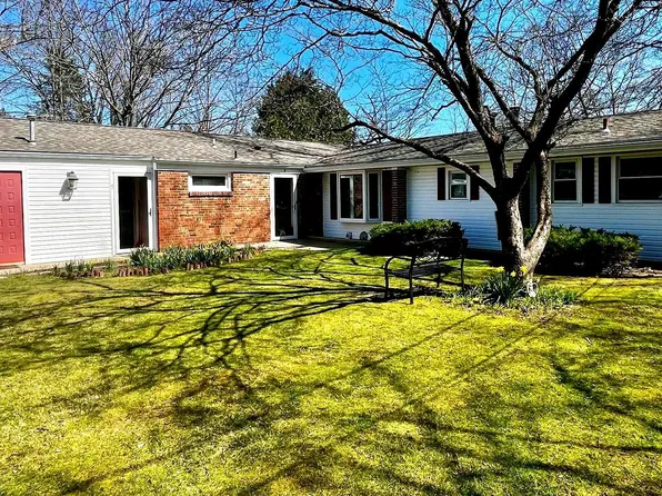 9 Gordon St, Allentown, NJ 08501
