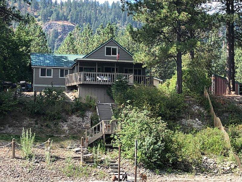 1st image of 171 Riverview Dr