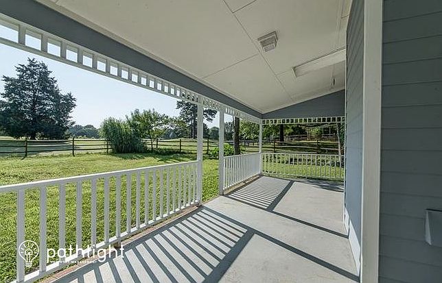 2nd image of 10418 Fairway Ridge Rd
