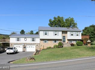 14819 Fort Loudon Rd, Mercersburg, PA 17236