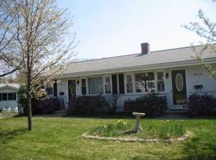 30 Martin Dr, Lewiston, ME 04240