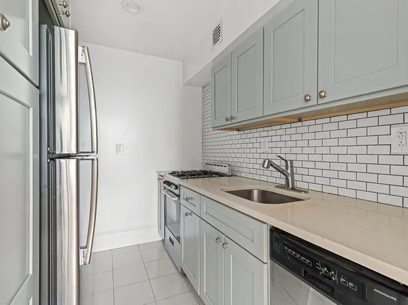 127 West 78th Street image 5 of 12