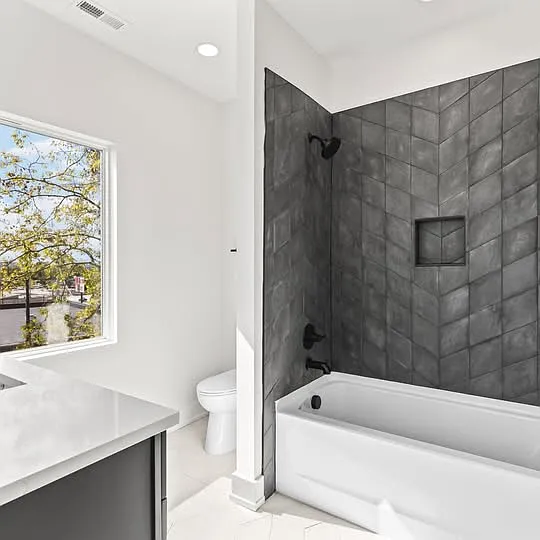 2107 Courtney Ave #B — Photo 4